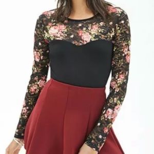 Forever 21 Floral Lace Knit Sweetheart Top Fitted Shirt